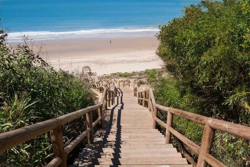 Luminoso apartamento en playa las redes, entorno natural pinares y dunas. Wifi El Puerto de Santa María Exterior foto